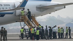 中方首架包机接回200名妙瓦底电诈园区中国公民，未来几天还有800余人被遣返-uusu优素-乐高,模型,3d打印,编程