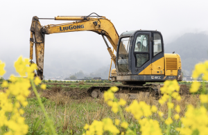 政策组合拳推动下，2月挖掘机销量同比大幅增长超五成-uusu优素-乐高,模型,3d打印,编程