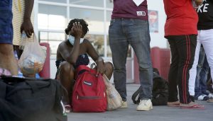 美国政府宣布撤销53万在美移民合法身份，还考虑限制43国公民入境-uusu优素-乐高,模型,3d打印,编程