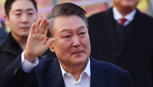 从“铁面检察官”到被弹劾总统，尹锡悦下台-uusu优素-乐高,模型,3d打印,编程