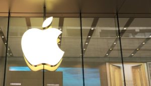 将美国所有iPhone组装业务迁至印度不现实，知名分析师一直对苹果公司给出“卖出”评级-uusu优素-乐高,模型,3d打印,编程