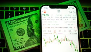 美股因假新闻剧烈波动，三大股指涨跌不一，苹果市值一夜蒸发千亿美元-uusu优素-乐高,模型,3d打印,编程