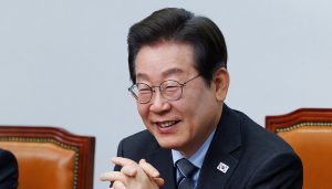 李在明辞去党首职务、执政党多人参选，韩国总统之战打响-uusu优素-乐高,模型,3d打印,编程