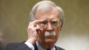 这简直是疯了！特朗普前顾问博尔顿称滥施关税将反噬美国-uusu优素-乐高,模型,3d打印,编程