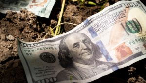 “大金主”城堡投资创始人发出警告：贸易战正在损害美国国债的声誉-uusu优素-乐高,模型,3d打印,编程