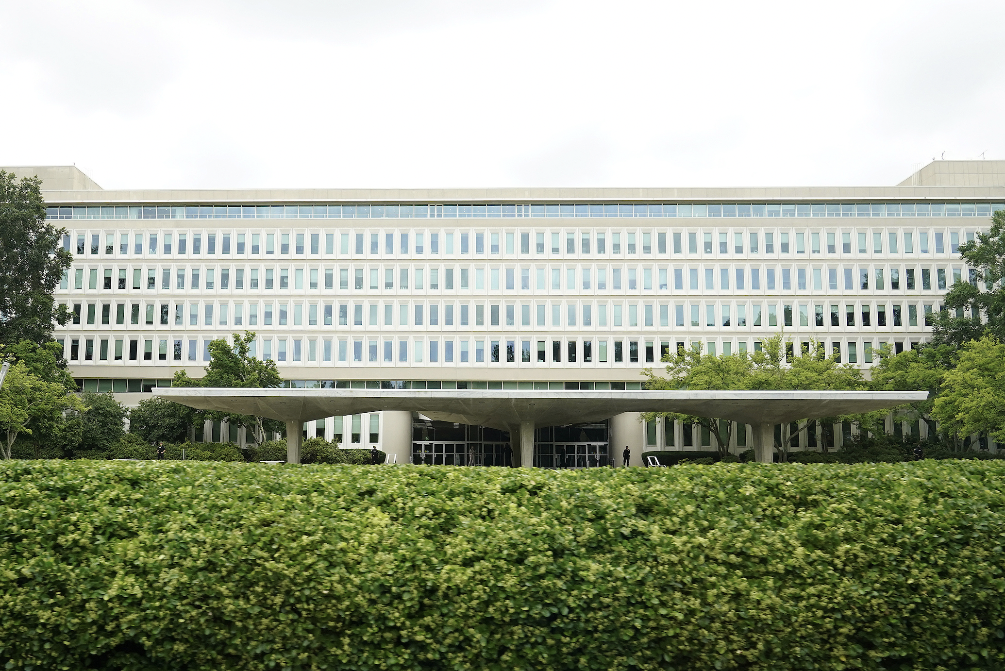 美政府大规模裁员持续，中情局裁1200人、环保署裁减员工至45年来最低水平-uusu优素-乐高,模型,3d打印,编程