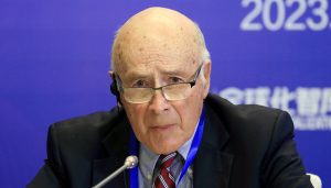 批评特朗普破坏美国实力，“软实力”概念提出者约瑟夫·奈去世-uusu优素-乐高,模型,3d打印,编程