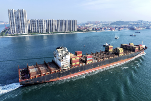 关税战“降温”下，中国至美国集装箱运输预订量飙升近300%-uusu优素-乐高,模型,3d打印,编程