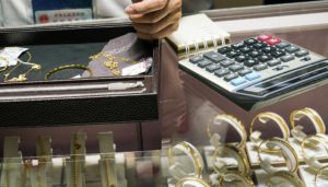 克价一夜涨20元，金饰价格最高升至1024元-uusu优素-乐高,模型,3d打印,编程