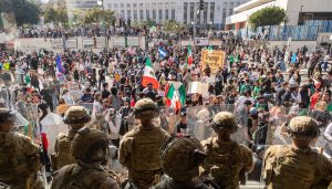 立即阻止白宫派兵的请求被驳回，洛杉矶实施宵禁-uusu优素-乐高,模型,3d打印,编程