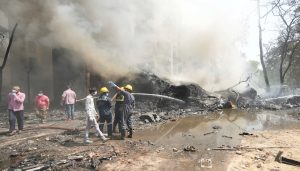 印度一架波音787-8起飞不到1分钟后坠毁，机上载有242人、无中国公民-uusu优素-乐高,模型,3d打印,编程