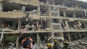 伊朗向以色列发射破坏力最强导弹，配备重达1500公斤弹头-uusu优素-乐高,模型,3d打印,编程