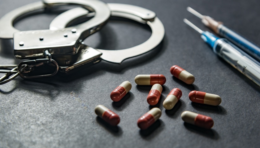 走私毒品超1吨，特大毒品犯罪案被告人李静波被判死刑-uusu优素-乐高,模型,3d打印,编程