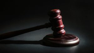 直通部委｜“两高”依法保障选择辩护人权利 民航局禁止携带被召回充电宝-uusu优素-乐高,模型,3d打印,编程