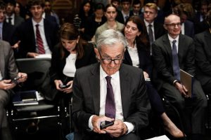 鲍威尔因美联储装修超支再面临被炒，德银警告市场低估其去留风险-uusu优素-乐高,模型,3d打印,编程