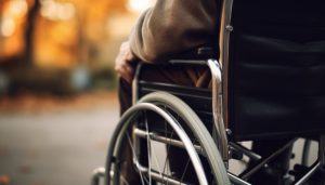 中度以上失能老年人如何照护？国家将发放养老服务消费补贴-uusu优素-乐高,模型,3d打印,编程