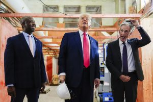 特朗普突访美联储总部“指导”工作，当面施压鲍威尔降息-uusu优素-乐高,模型,3d打印,编程