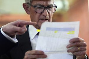 美联储继续维持利率不变,鲍威尔淡化9月降息预期-uusu优素-乐高,模型,3d打印,编程