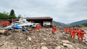 地方新闻精选 | 甘肃榆中急需清淤消杀物资 驴友穿越秦岭失联10余天获救-uusu优素-乐高,模型,3d打印,编程