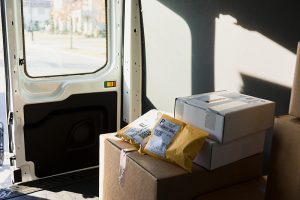 美国小额包裹关税豁免即将取消,小微跨境电商面临重击-uusu优素-乐高,模型,3d打印,编程