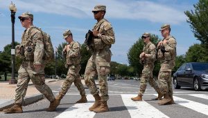 国民警卫队开始在华盛顿携枪执勤，特朗普还准备向美国第三大城市派兵-uusu优素-乐高,模型,3d打印,编程