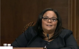 美联储理事库克正式起诉特朗普，初审法官刚刚阻止白宫驱逐移民-uusu优素-乐高,模型,3d打印,编程