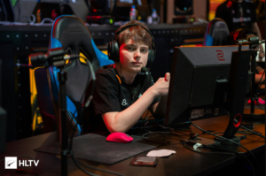 第2个donk?京介的坐牢之旅-uusu优素-乐高,模型,3d打印,编程