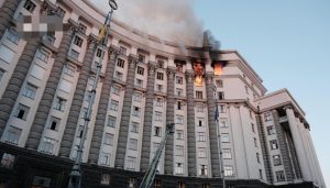 乌克兰多地遭俄军大规模空袭，政府大楼首次遭袭受损-uusu优素-乐高,模型,3d打印,编程