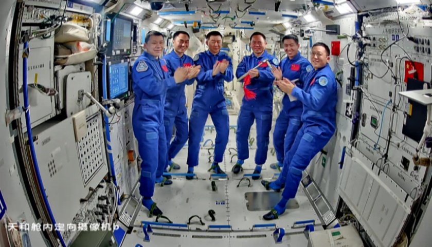 疑似遭空间微小碎片撞击，神舟二十号返回任务将推迟进行-uusu优素-乐高,模型,3d打印,编程