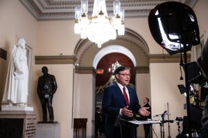 为结束停摆迈出关键一步!美参议院投票通过临时拨款法案-uusu优素-乐高,模型,3d打印,编程