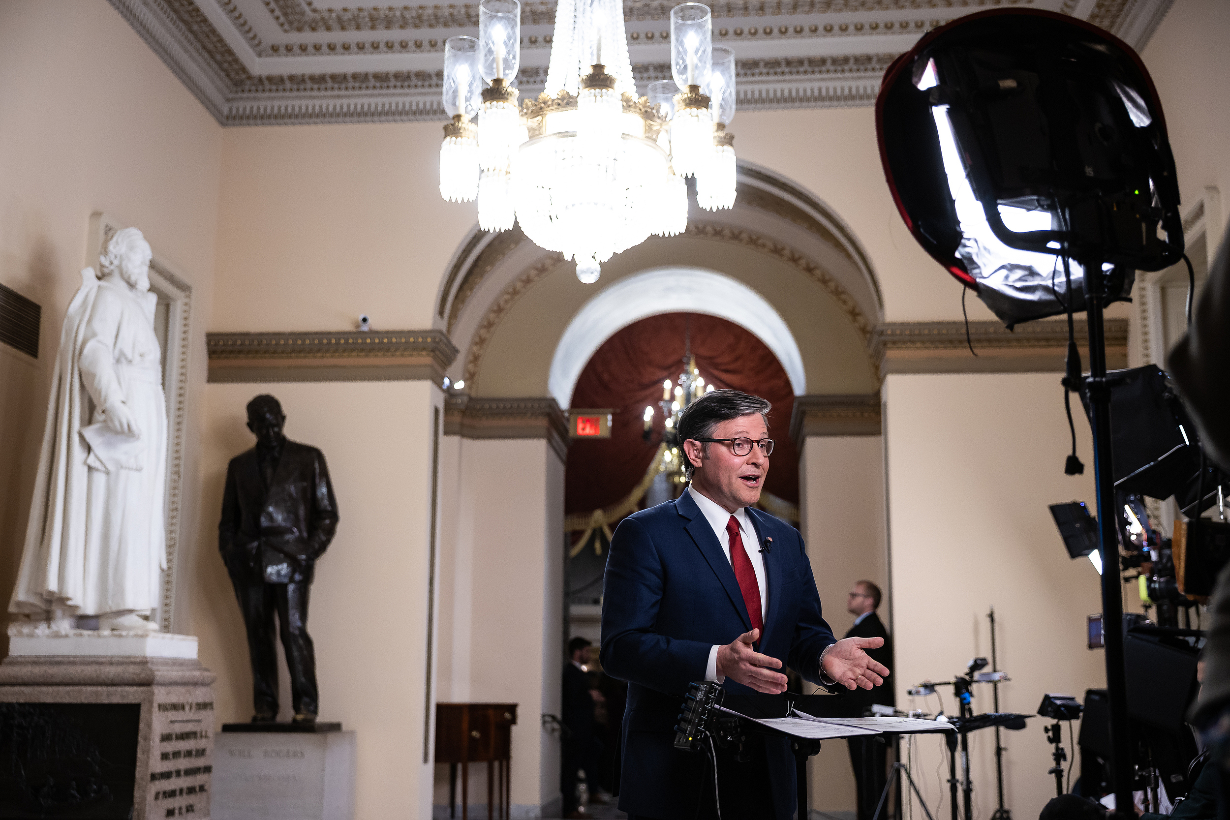 为结束停摆迈出关键一步！美参议院投票通过临时拨款法案-uusu优素-乐高,模型,3d打印,编程