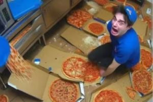 “芝命接触”:两个美国品牌、两个游戏运营、他们让品牌学会“说人话”-uusu优素-乐高,模型,3d打印,编程